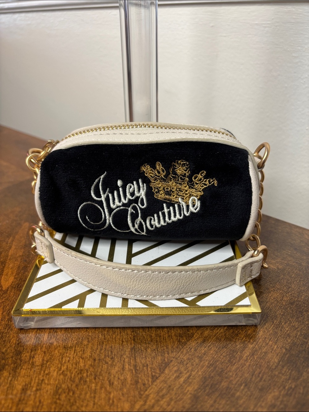 Juicy Couture Black Velvet Mini Bag with Gold Chain & Cream Trim - Picture 12 of 16